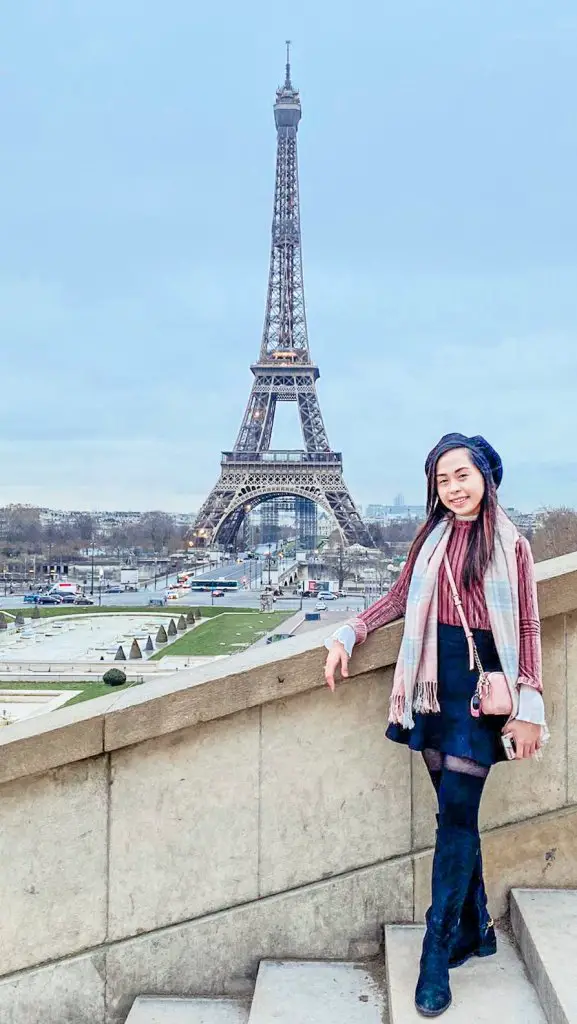 Striped Top, Mini Skirt, and Knee-High Boots with Plaid Scarf Striped Top, Mini Skirt, and Knee-High Boots with Plaid Scarf — Paris Winter Outfits