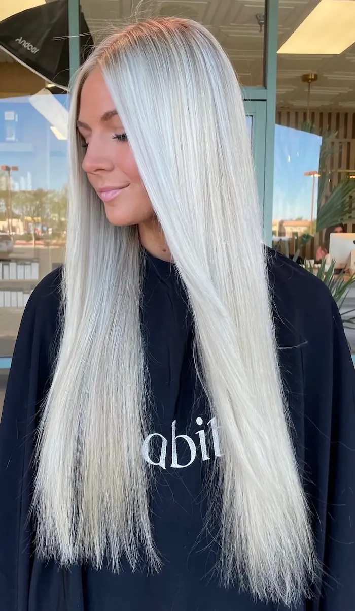Platinum Blonde with Curtain Bangs Platinum Blonde with Curtain Bangs — Winter Haircuts for Long Faces