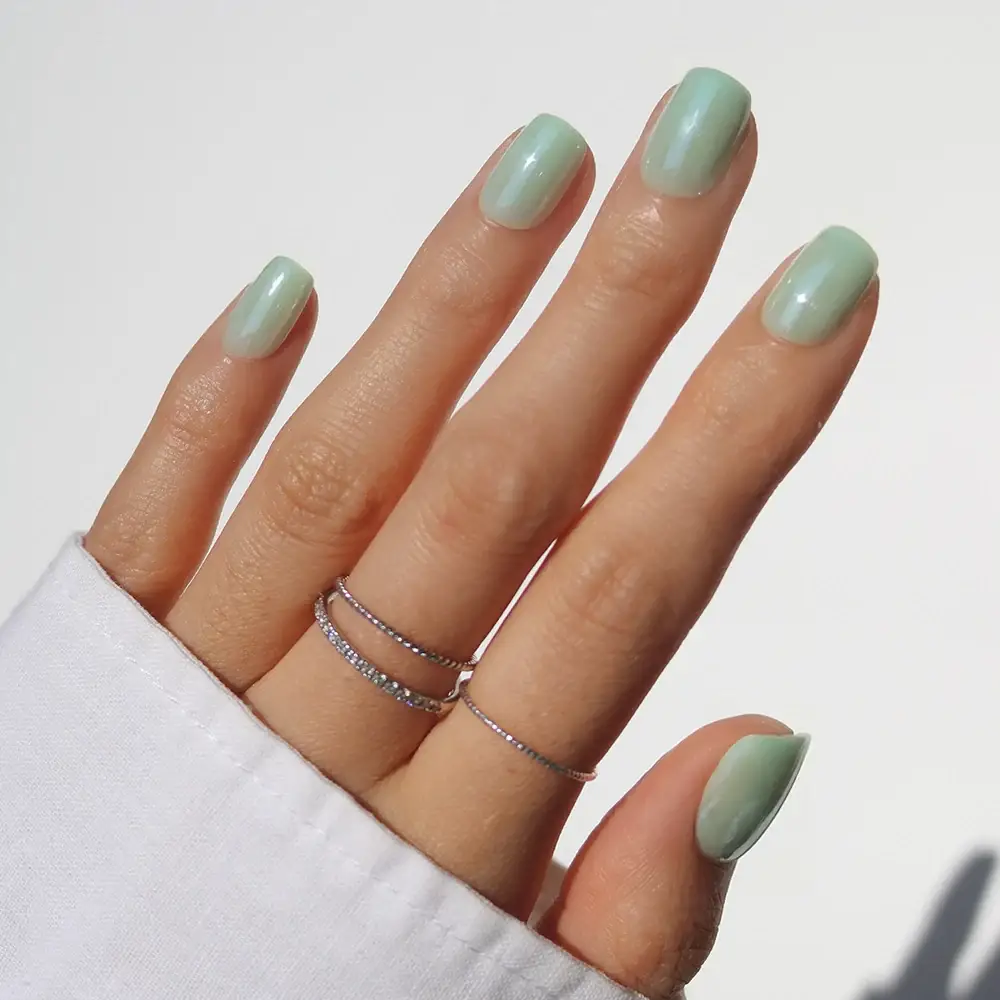 Pastel Green Iridescent Shimmer Square Nails Pastel Green Iridescent Shimmer Square Nails — Green Nail Designs