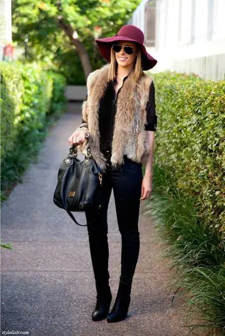 Chic Casual: Burgundy Hat with Fur Vest and Black Jeans Chic Casual: Burgundy Hat with Fur Vest and Black Jeans — Fur Hat Outfits
