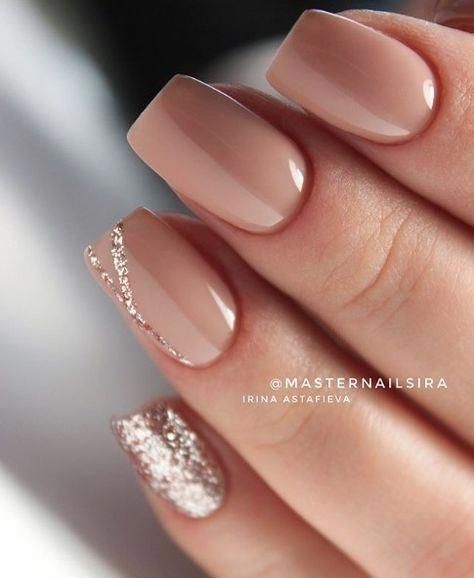 Nude Rose Gold Glitter Accent Square Nails Nude Rose Gold Glitter Accent Square Nails — Winter Square Nails