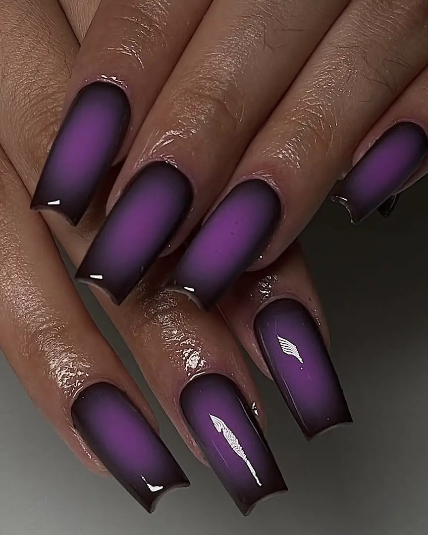 Dramatic Deep to Bright Purple Ombre Dramatic Deep to Bright Purple Ombre — Winter Purple Nails