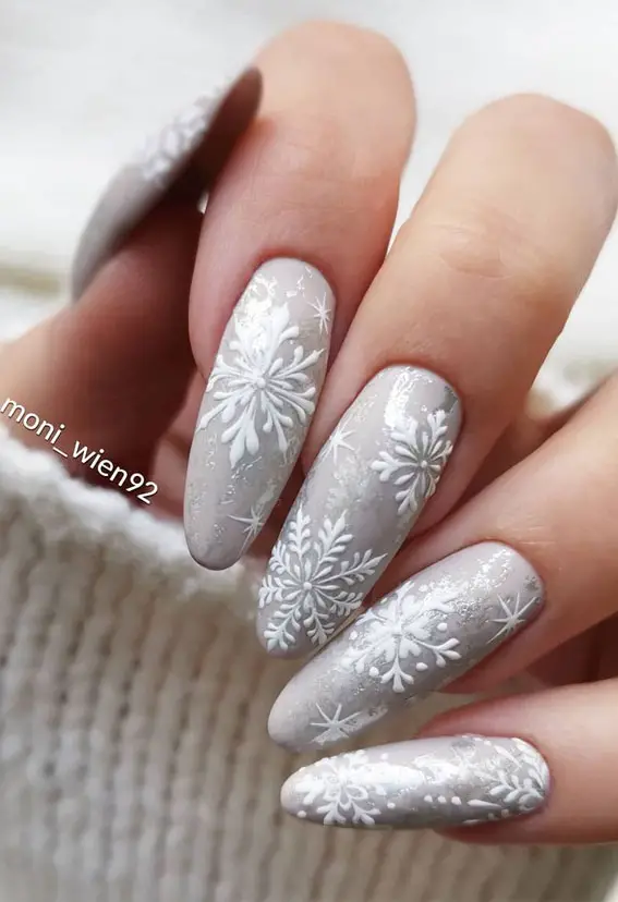 White Snowflake Matte Light Grey Oval Nails White Snowflake Matte Light Grey Oval Nails — Winter Gray Nails