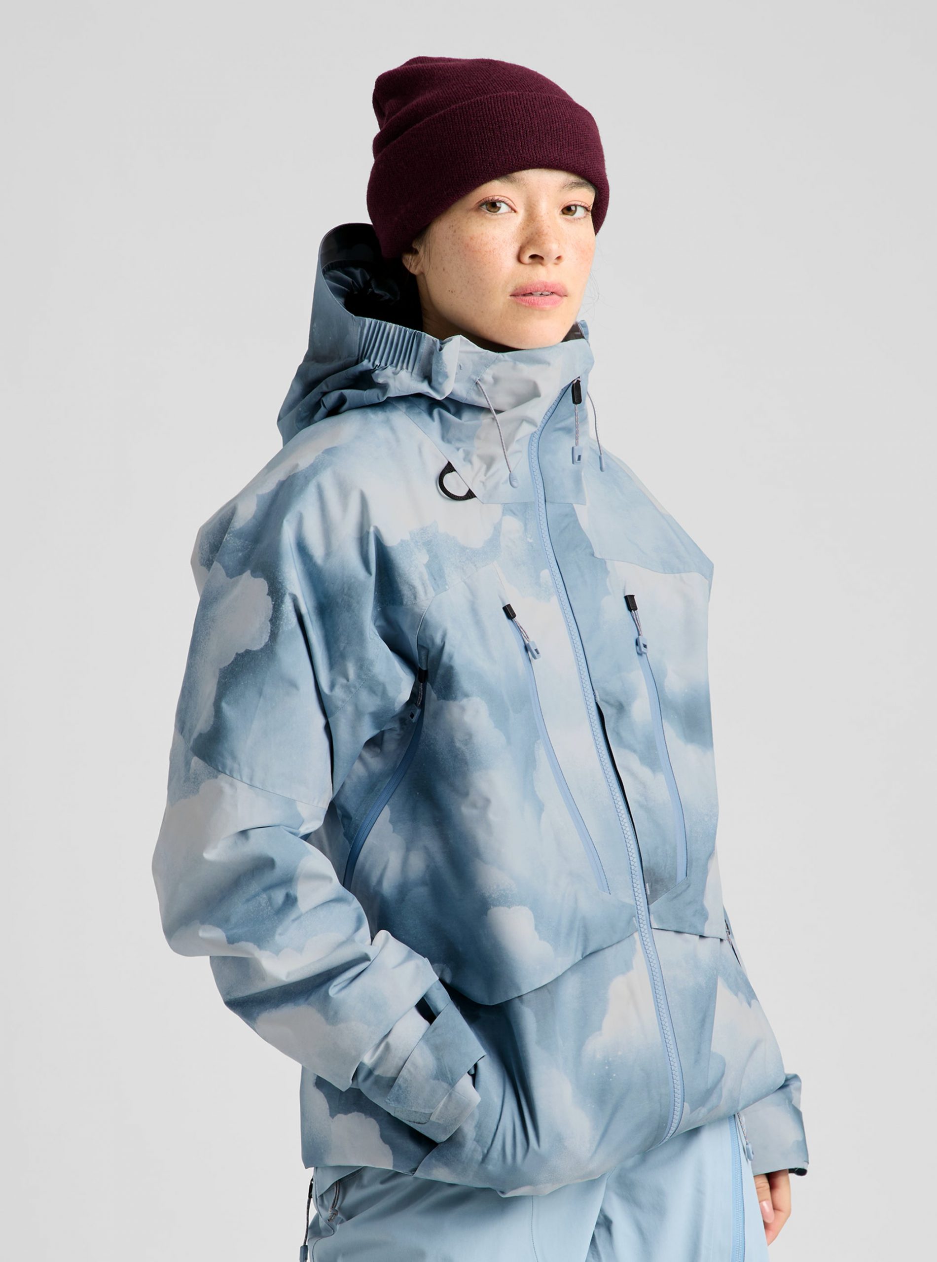 Oversized Blue and White Cloud Print Snowboard Jacket Oversized Blue and White Cloud Print Snowboard Jacket — Snowboarding Outfits