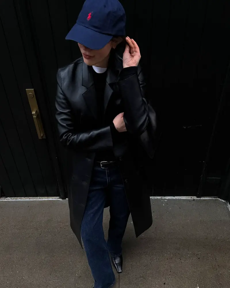 Sophisticated Edge: Dark Wash Jeans with a Leather Trench Coat Sophisticated Edge: Dark Wash Jeans with a Leather Trench Coat — Winter Outfits with Jeans