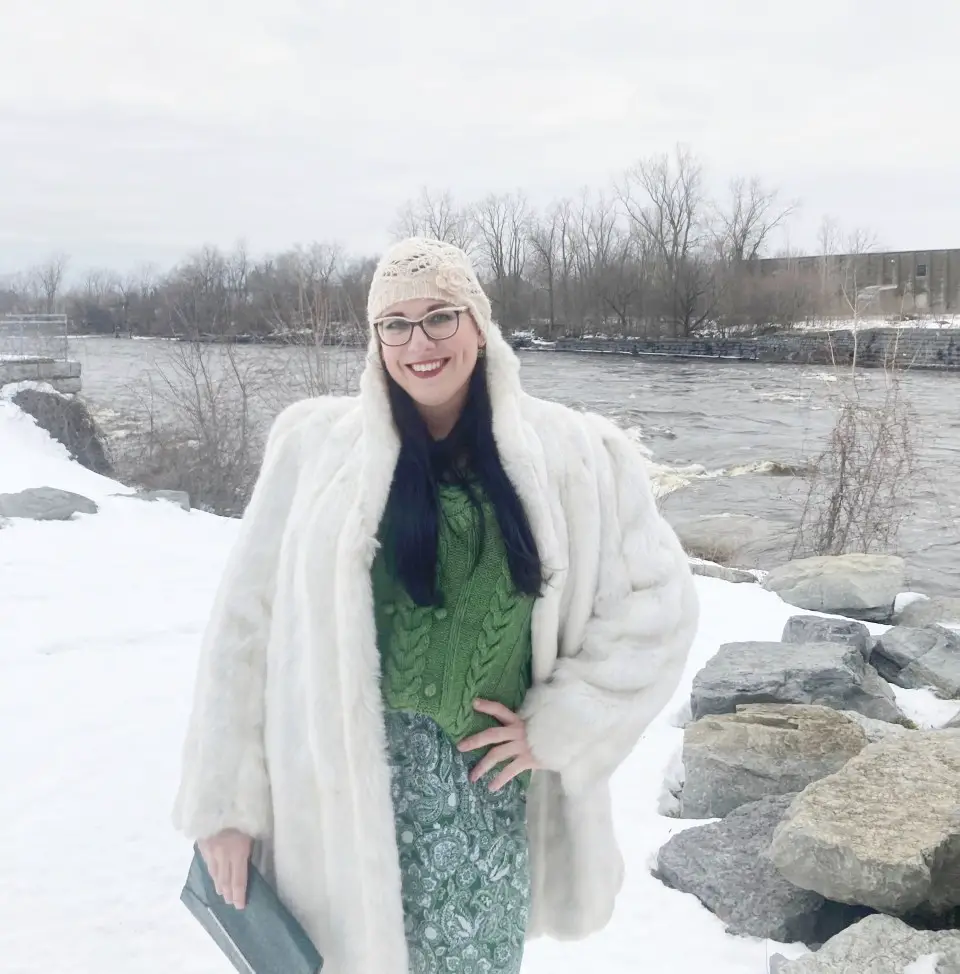 Faux Fur Coat and Knit Sweater for Outdoor Casual Faux Fur Coat and Knit Sweater for Outdoor Casual — Winter Outfits for Women Over 40