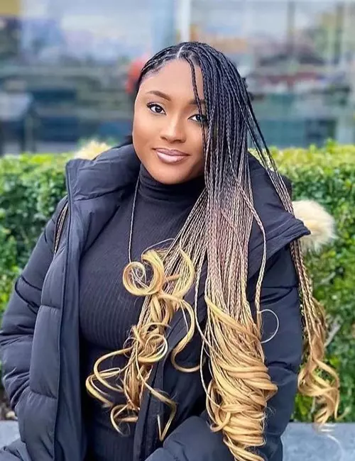 Ombre Braids With Curly Bangs Ombre Braids With Curly Bangs — Winter Knotless Braids
