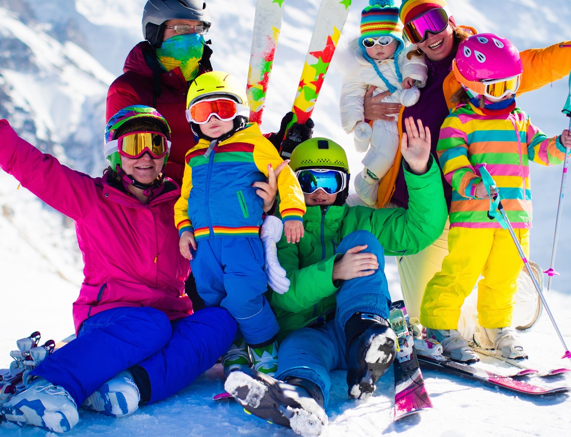 Vibrant Ski Outfits for a Snowy Family Adventure — Winter Family Photo Outfits