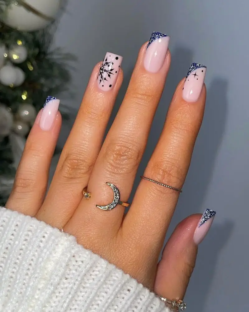 Sheer Pink Black Snowflake Glitter Tips Sheer Pink Black Snowflake Glitter Tips — Snowflake Nails