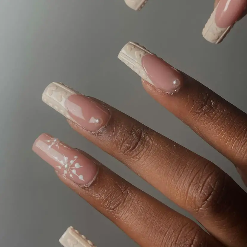Nude Pink Knit Edge Snowflake Pearl Nails — Winter Gel Nails