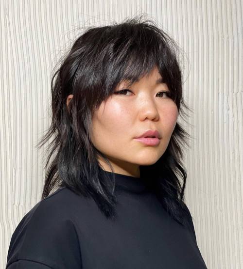 Textured Shag Mullet for Round Faces Textured Shag Mullet for Round Faces — Winter Hairstyles for Round Faces