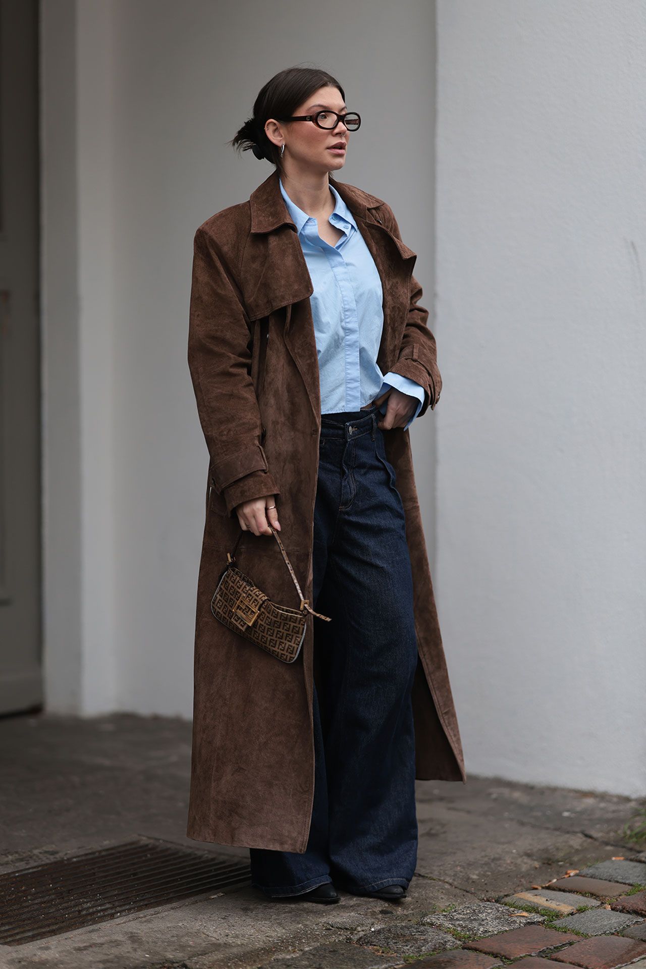 Brown Suede Trench Coat with Light Blue Shirt and Wide-Leg Jeans — Long Coat Outfits