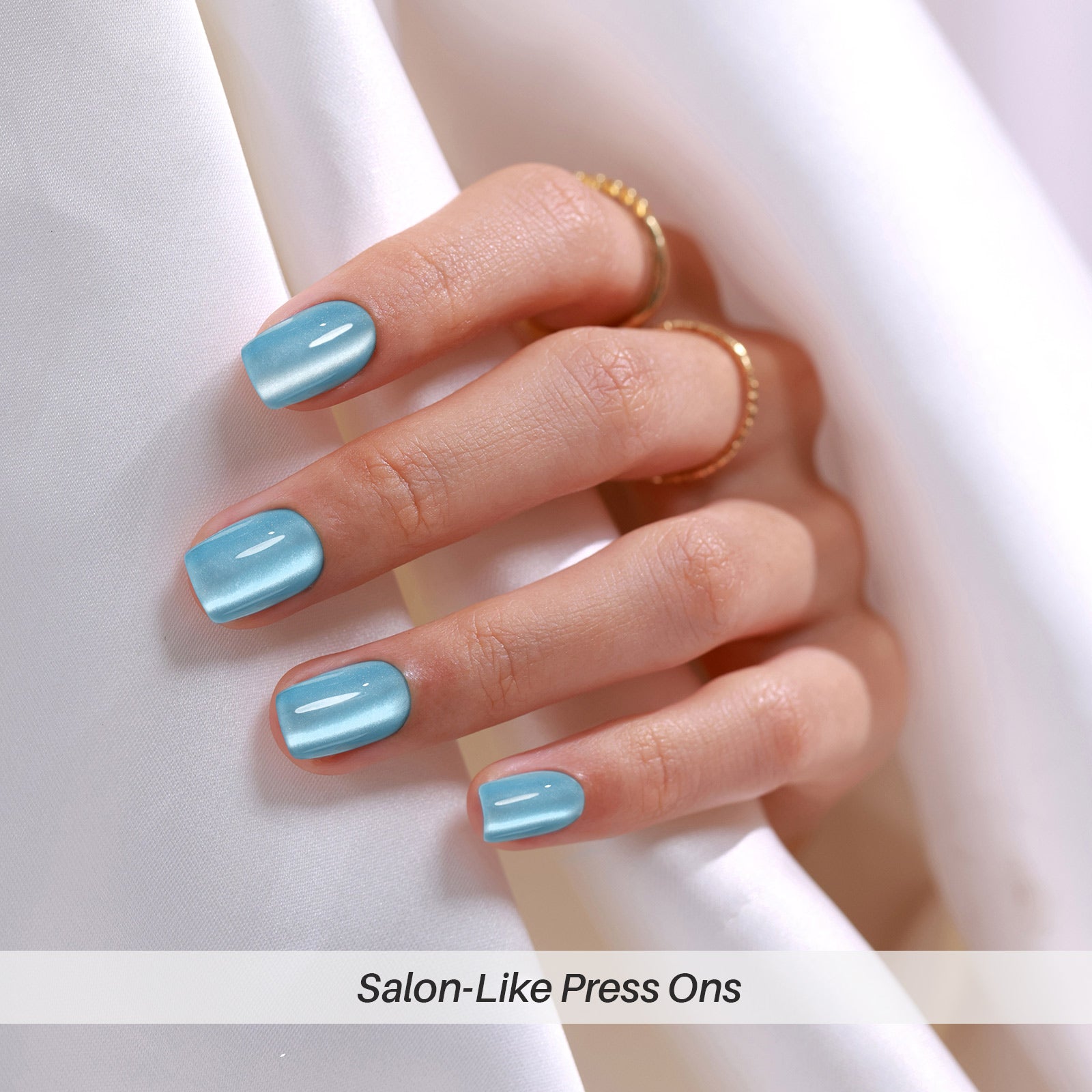 Light Blue Horizontal Cat Eye Nails Light Blue Horizontal Cat Eye Nails — Winter Cat Eye Nails