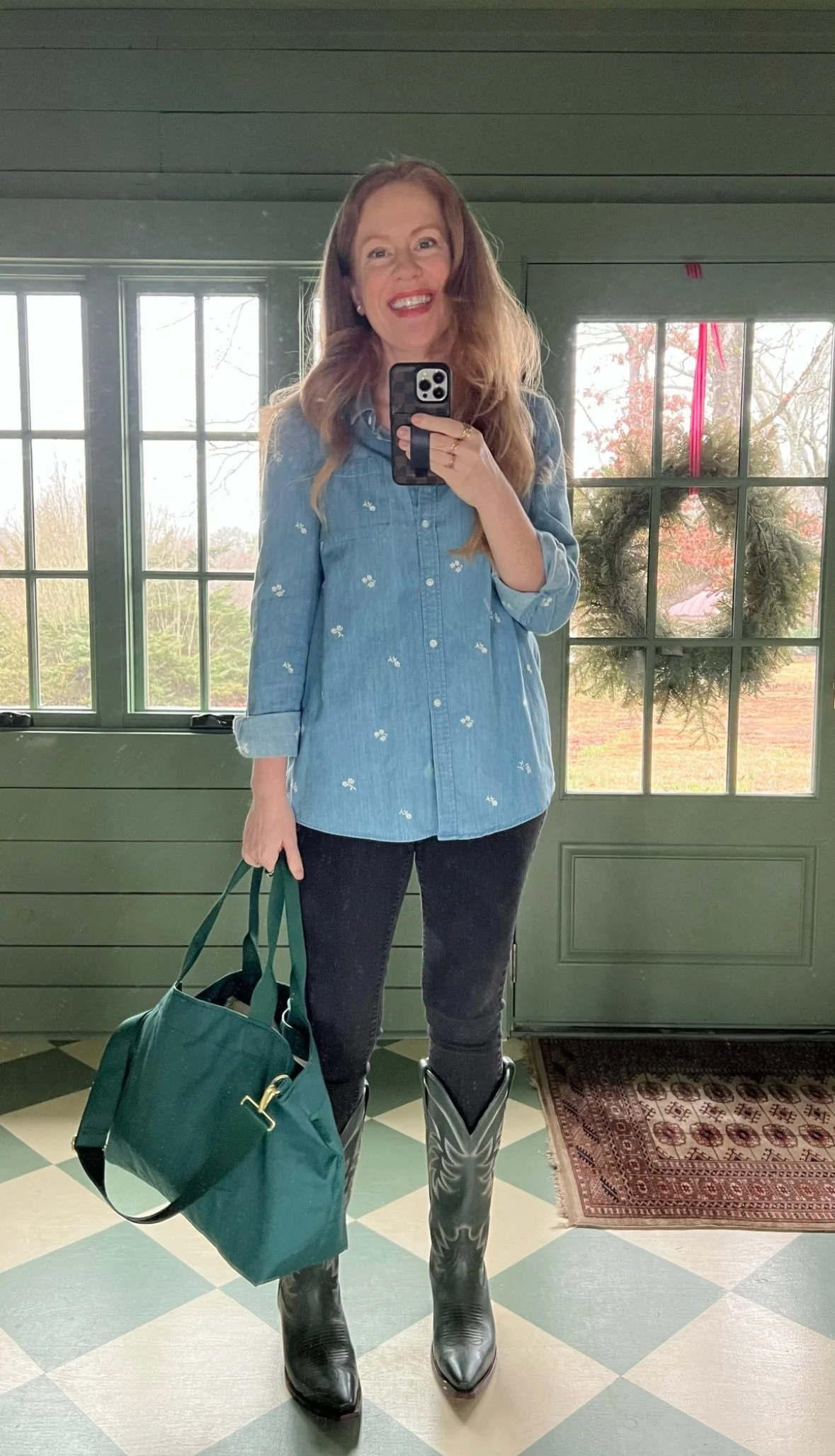 Casual Denim Shirt with Cowboy Boots Casual Denim Shirt with Cowboy Boots — Late Winter Outfits