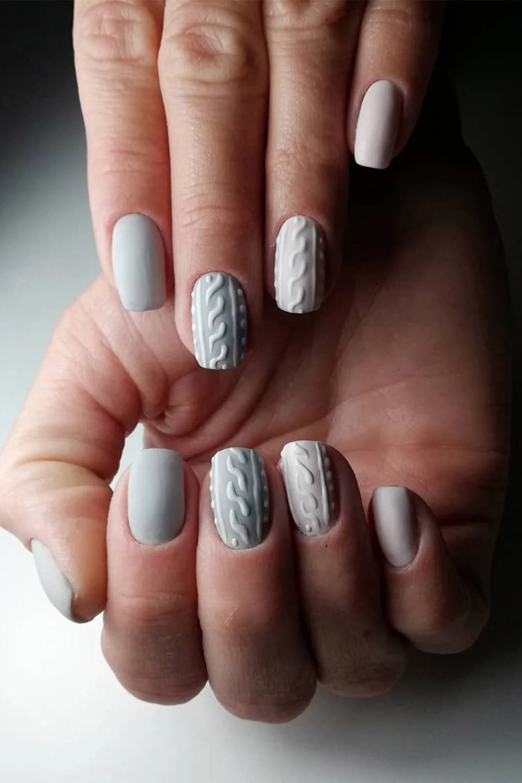 Short Square Matte Cable Knit Nails — Winter Nail Art
