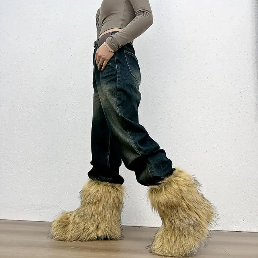Relaxed Jeans Paired with Statement Furry Boots Relaxed Jeans Paired with Statement Furry Boots — Y2K Winter Outfits