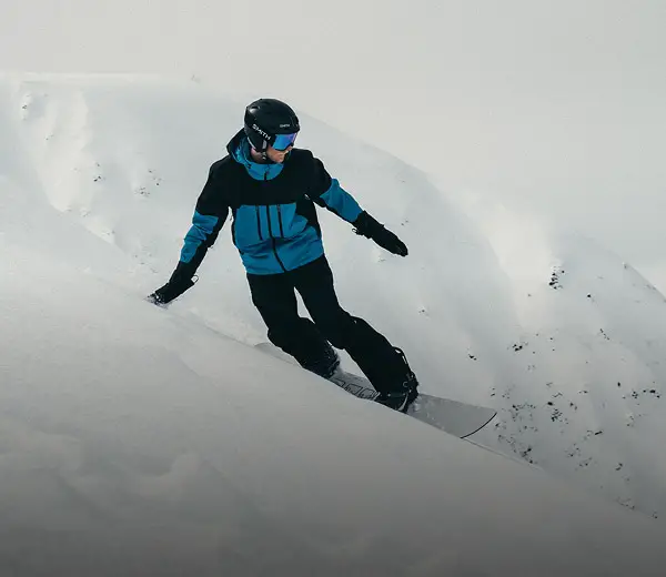 Blue and Black Color-Blocked Snowboard Jacket Blue and Black Color-Blocked Snowboard Jacket — Snowboarding Outfits