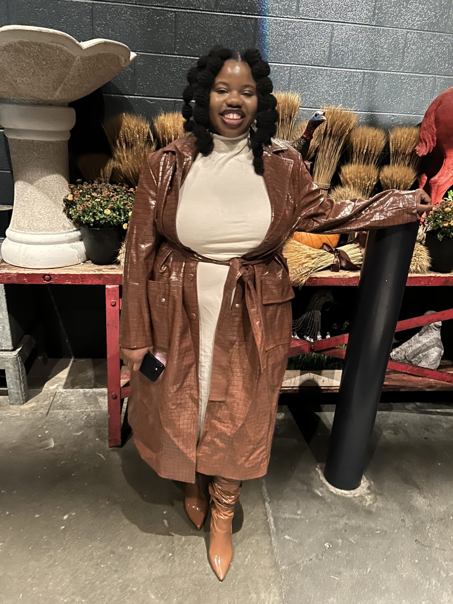 Chic Brown Croc-Effect Trench Coat Ensemble Chic Brown Croc-Effect Trench Coat Ensemble — Winter Outfits for Plus Size Women
