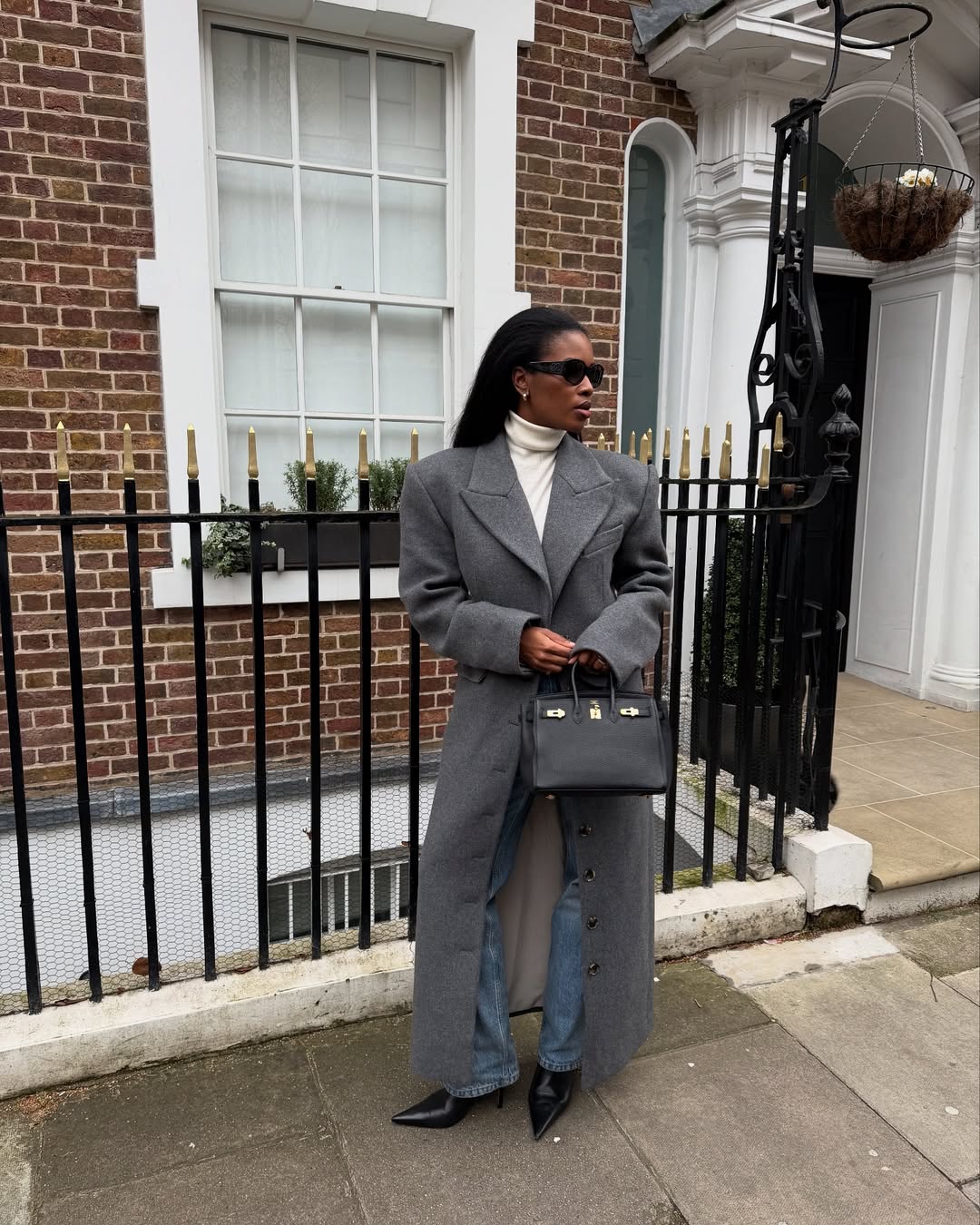 7 Easy Winter Outfits I'll Be Wearing on Repeat in 2025 | Who What Wear
