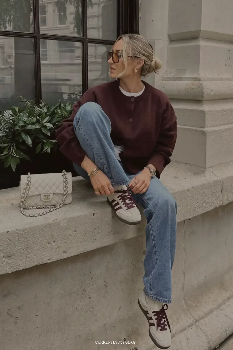 Relaxed Burgundy Cardigan with Wide-Leg Jeans and Sneakers — Fall to Winter Outfits
