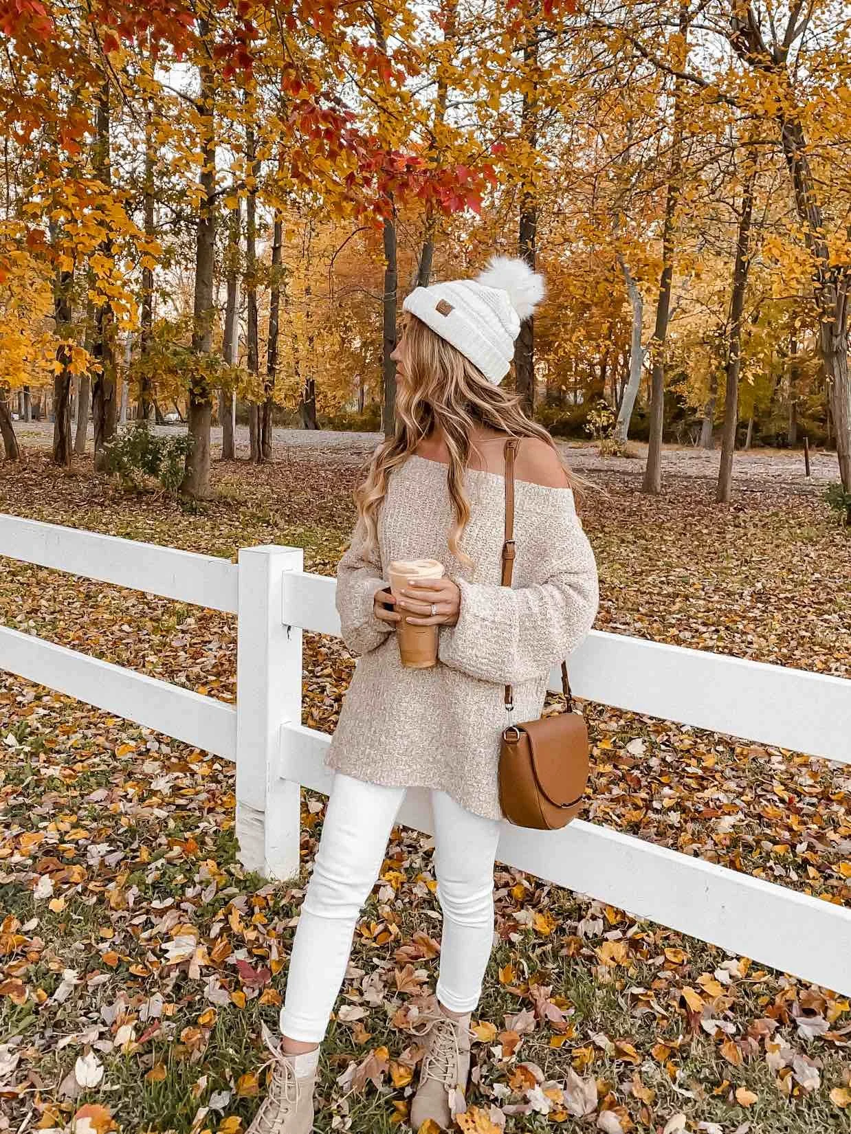 Casual Campus Wear Outfit Idea Winter College Outfits