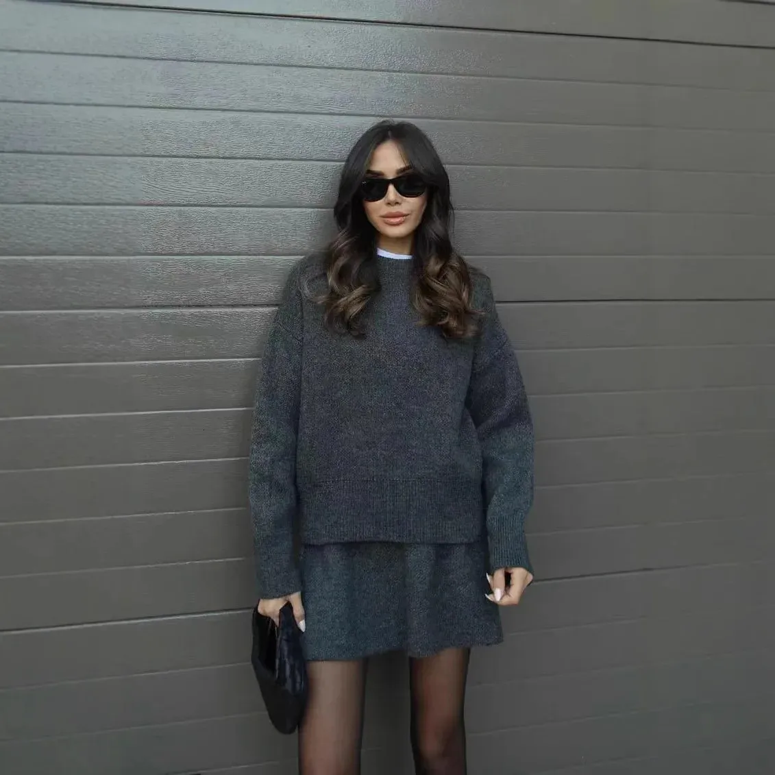 Coordinated Knit Set in Charcoal Grey for a Sleek Winter Outfit Coordinated Knit Set in Charcoal Grey for a Sleek Winter Outfit — Preppy Winter Outfits