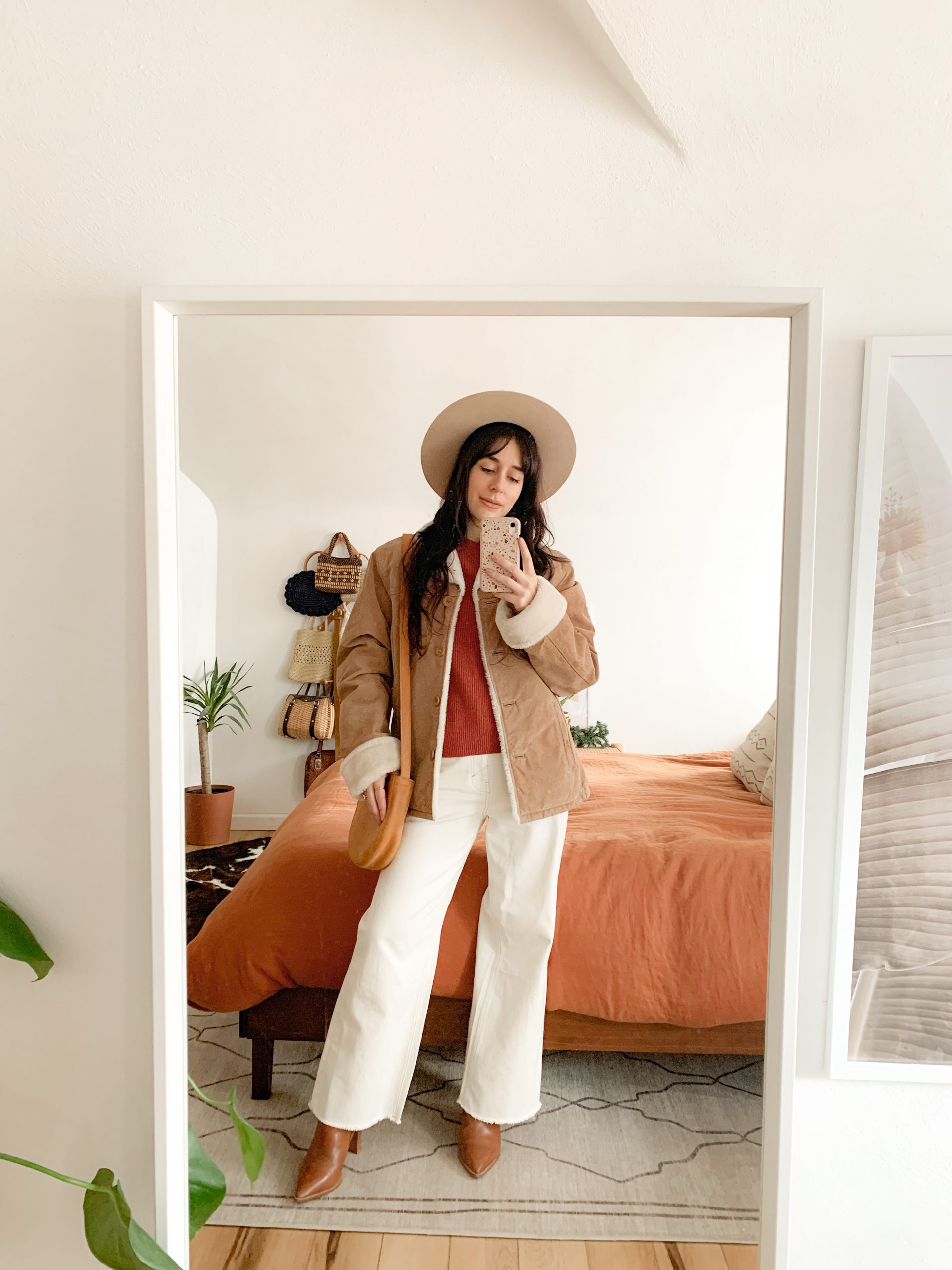Shearling-Lined Suede Jacket with Wide-Leg Jeans Shearling-Lined Suede Jacket with Wide-Leg Jeans — Boho Winter Outfits