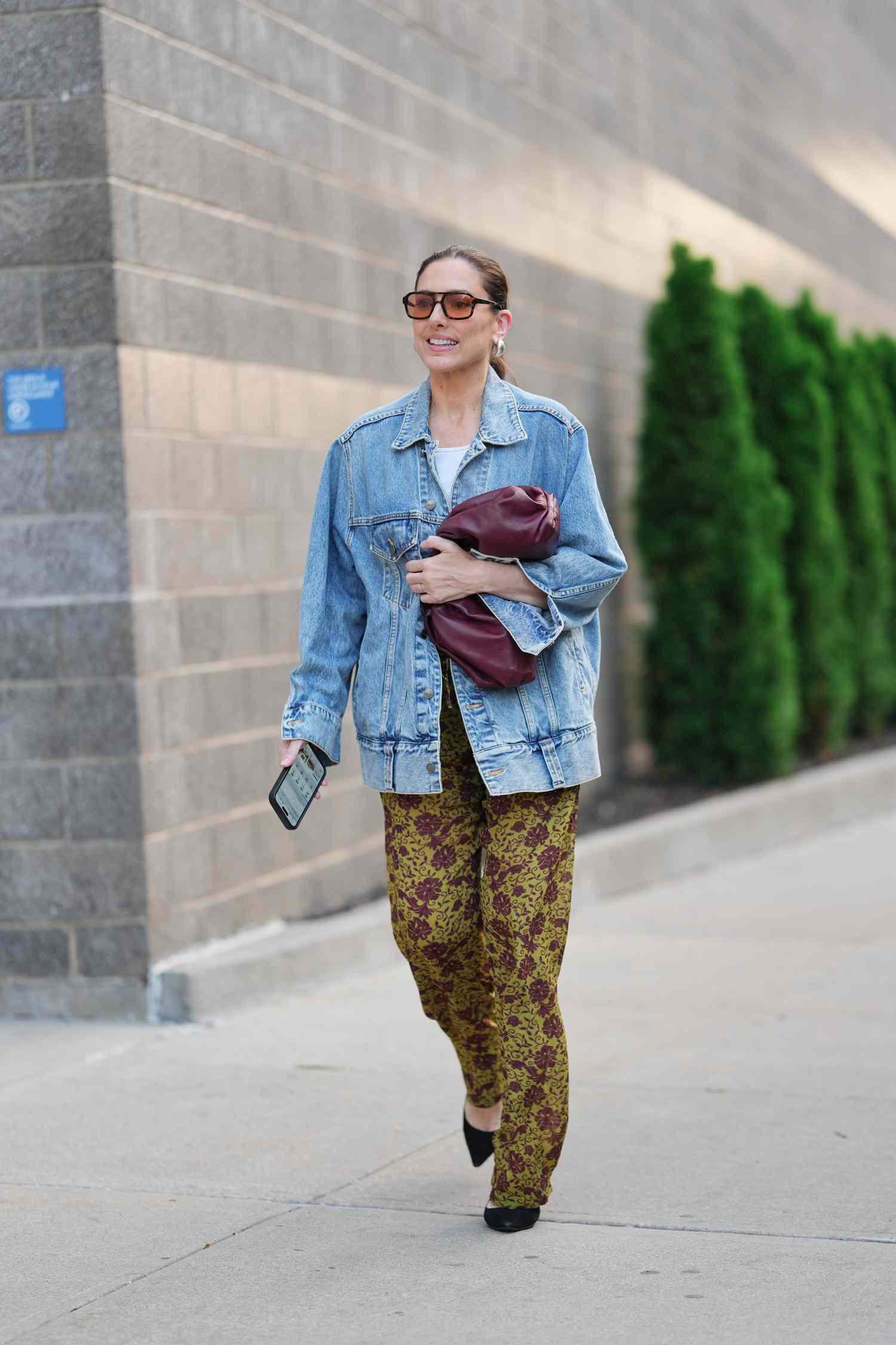 Denim Jacket and Floral Trousers for Chic Daytime Denim Jacket and Floral Trousers for Chic Daytime — Las Vegas Winter Outfits
