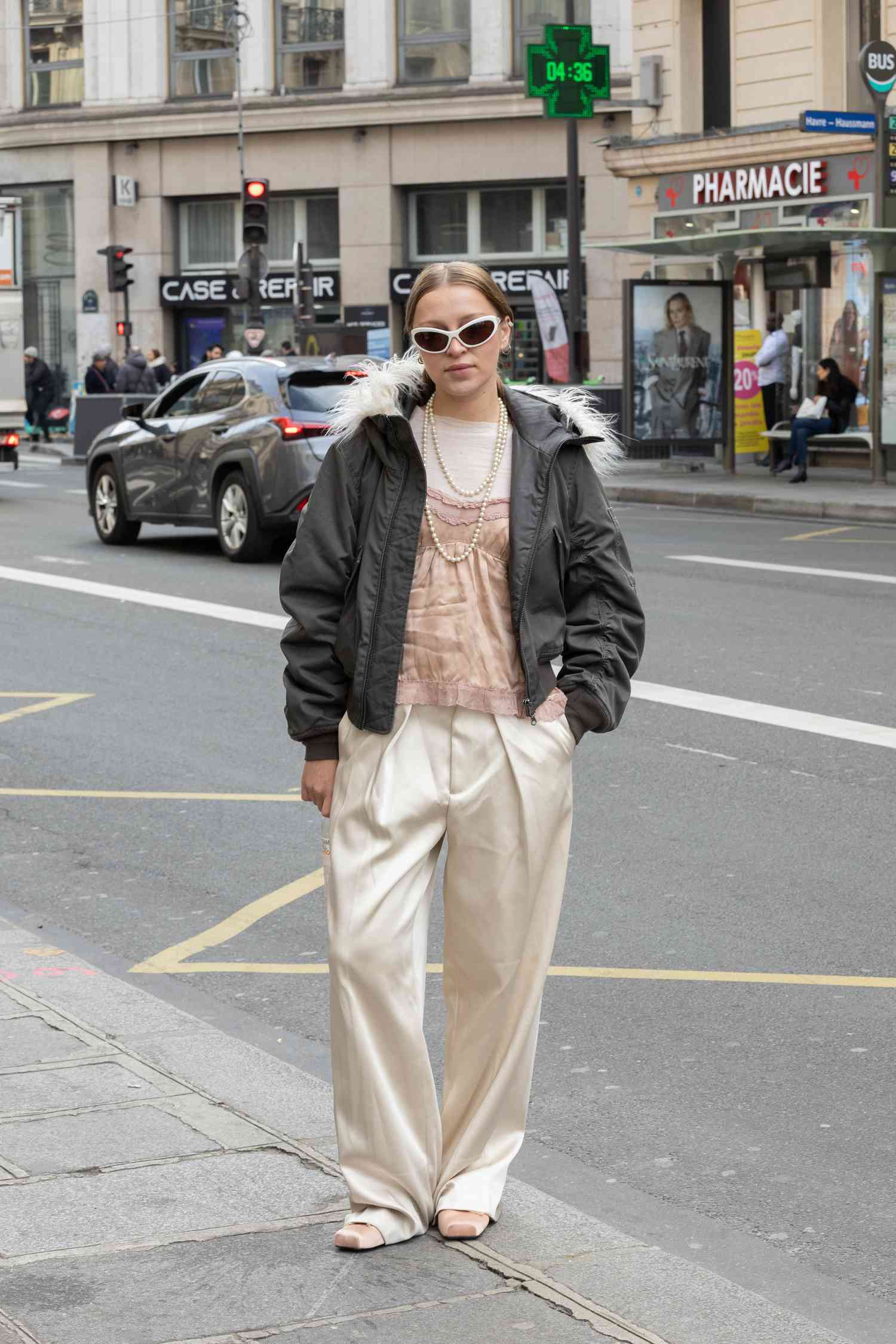 Silk Trousers and Bomber Jacket for Elevated Evening Silk Trousers and Bomber Jacket for Elevated Evening — Las Vegas Winter Outfits