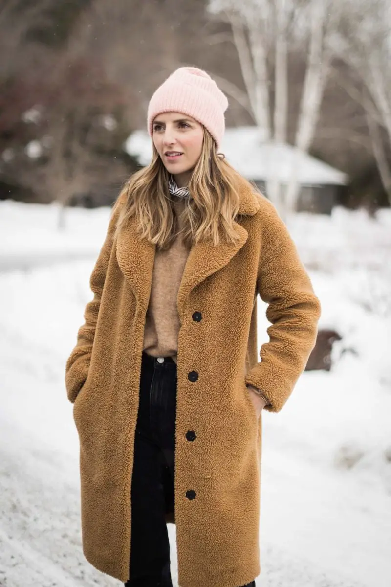 Outdoor Winter Outfit Idea Outdoor Winter Outfit Idea — Winter Outfits for Warm Weather