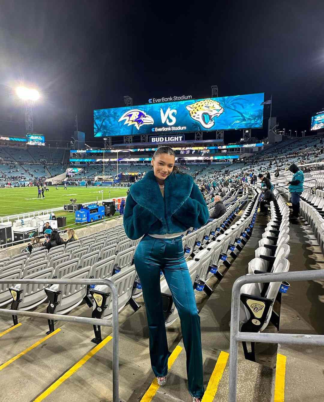 Faux Fur Jacket and Satin Pants for a Glamorous Game Day Faux Fur Jacket and Satin Pants for a Glamorous Game Day — Winter Tailgate Outfits