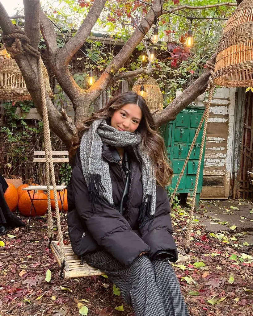 Plaid Trousers and Puffer Jacket for Casual Warmth Plaid Trousers and Puffer Jacket for Casual Warmth — December Outfits