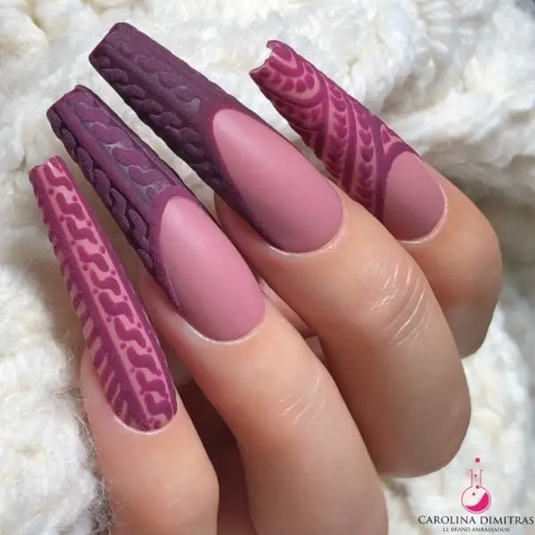 Winter Cozy Season Visual Idea — Sweater Nails
