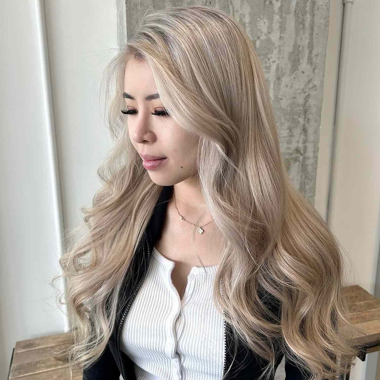 Sophisticated Ash Blonde With Highlights Sophisticated Ash Blonde With Highlights — Winter Hair Colors for Green Eyes