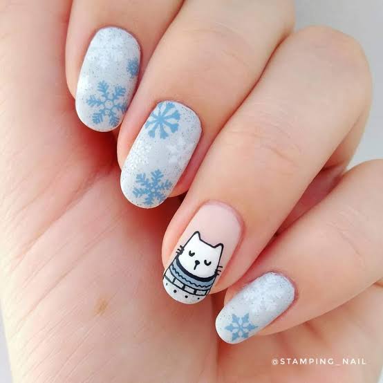 Matte Cat Wearing a Sweater Nails Matte Cat Wearing a Sweater Nails — Winter Nails for Kids