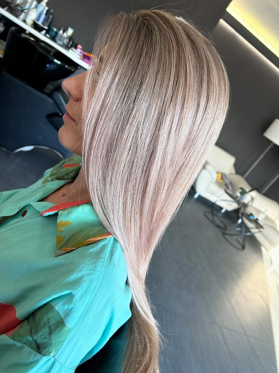 Long straight pearl-beige blonde with deeper taupe-beige crown