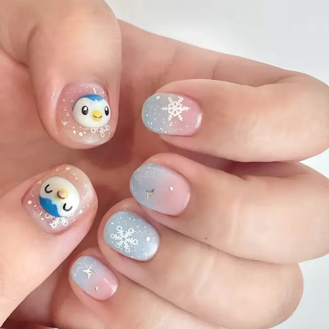 Glossy Visual Idea — Winter Round Nails