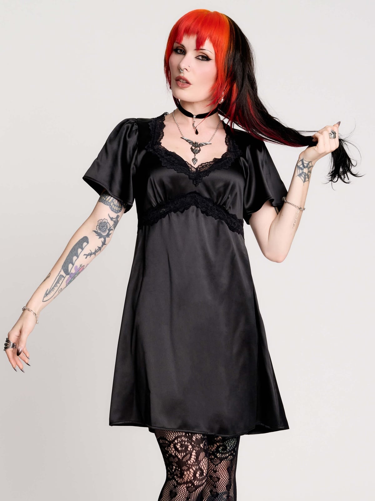 Short Black Satin A-Line Dress with Lace Trim Short Black Satin A-Line Dress with Lace Trim — Aesthetic Dinner Dress