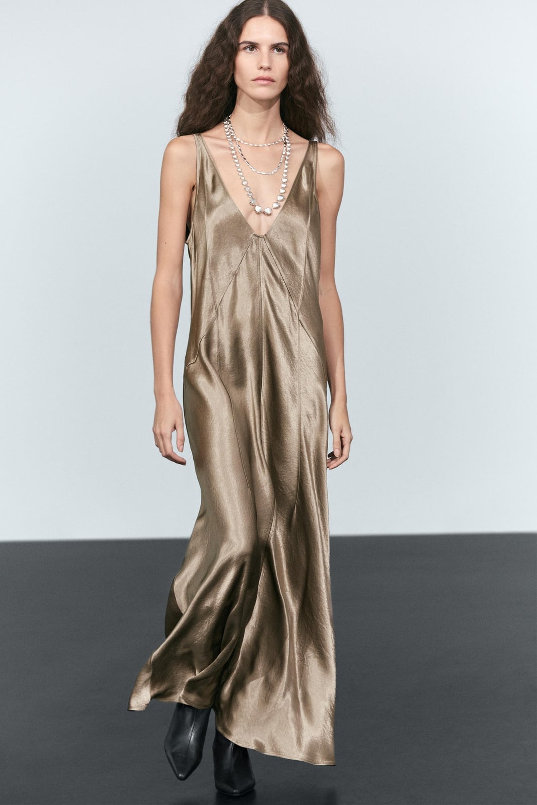 Champagne Liquid Satin Slip Dress for Evening Champagne Liquid Satin Slip Dress for Evening — Aesthetic Dinner Dress