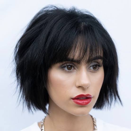 Black Shaggy Bob With Blunt Bangs Black Shaggy Bob With Blunt Bangs — Aesthetic Short Hair Bob