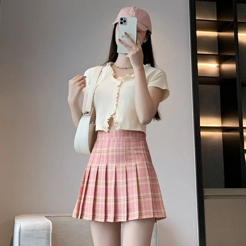 Playful Pink Pleated Mini Skirt with Crop Top Playful Pink Pleated Mini Skirt with Crop Top — Aesthetic Skirt Outfits