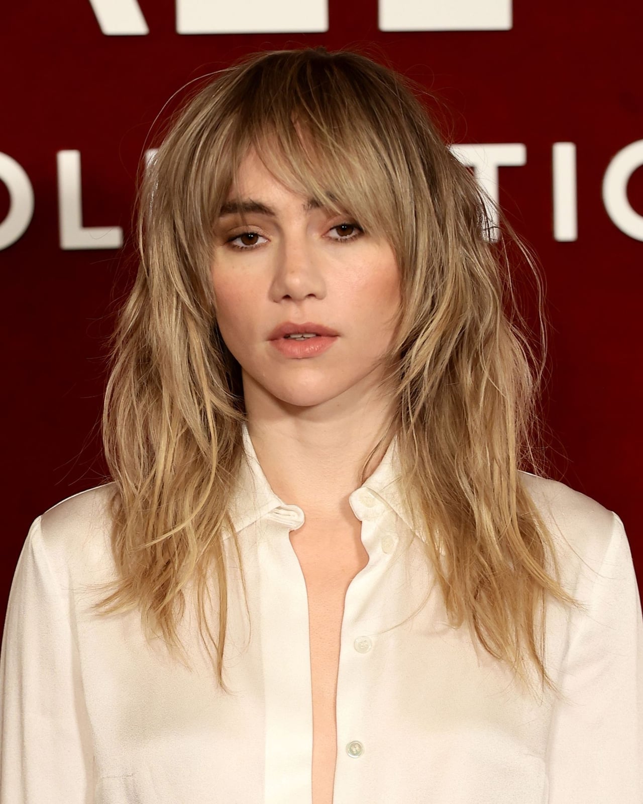 Ash Blonde Shag With Air-Dried Texture And Curtain Bangs — Aesthetic Thin Hair