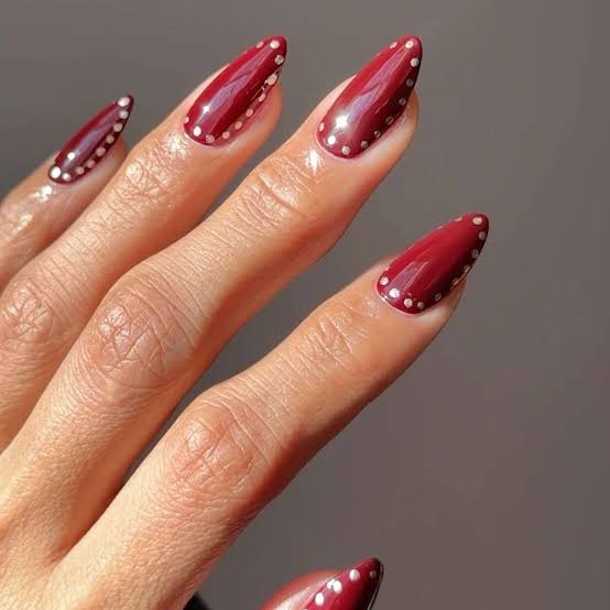 Medium Stiletto Red White Dot Nails — Best Chic Nails