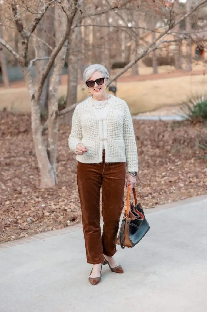 Brown Corduroy Trousers and Cream Cardigan Brown Corduroy Trousers and Cream Cardigan — Best Classy Outfits