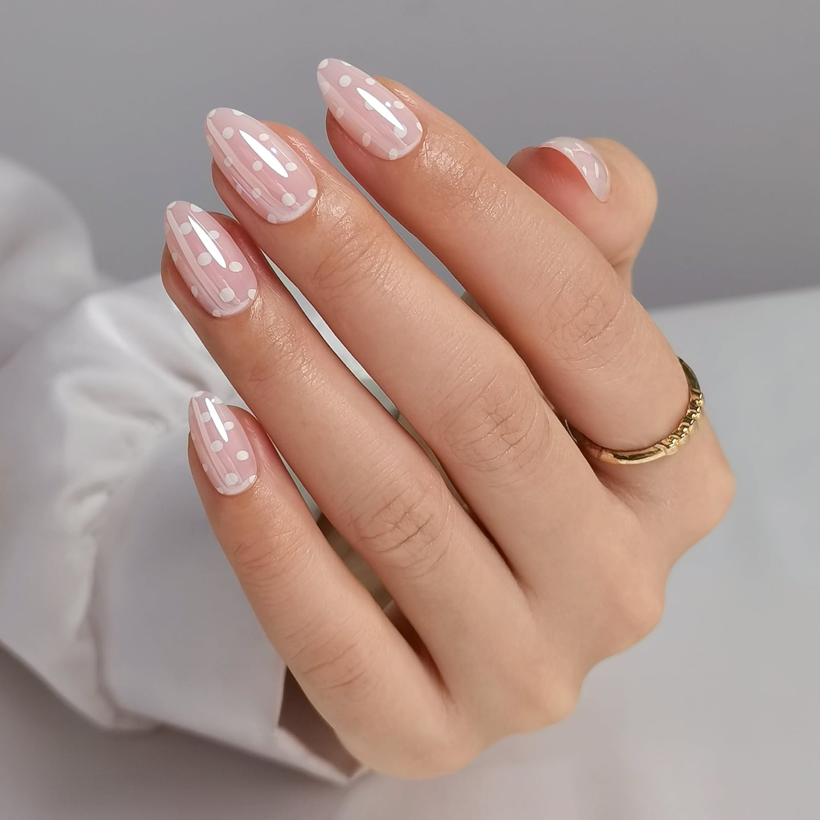 Short Almond Nails with Delicate White Dot and Line Pattern — Best Cute Almond Nails