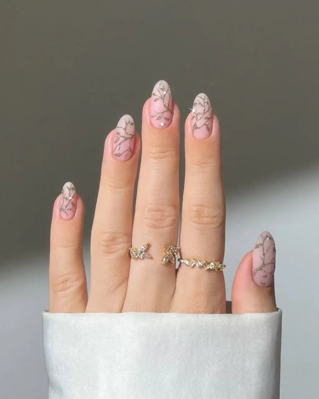 Sheer Pink Gold Foil Branch Accent Nails Sheer Pink Gold Foil Branch Accent Nails — Best Cute Nails