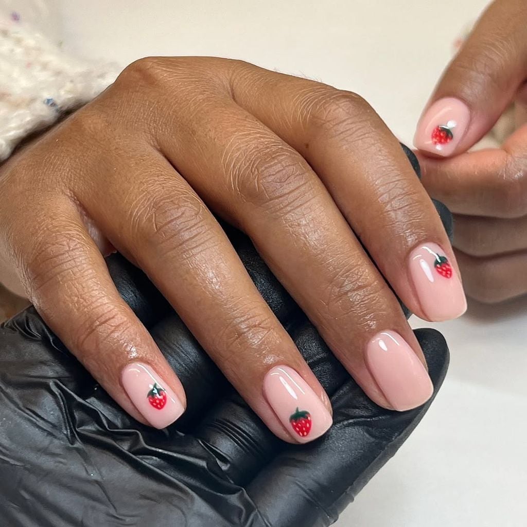 Short Oval Pale Pink Strawberry Design Nails Short Oval Pale Pink Strawberry Design Nails — Best Cute Nails