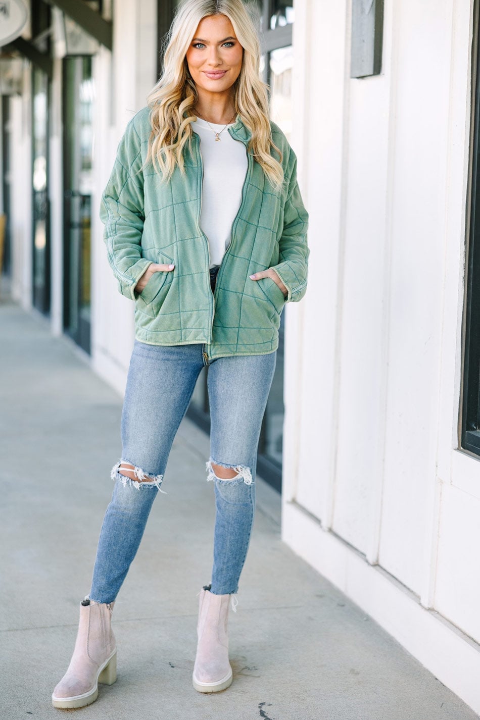 Green Quilted Jacket Over Ripped Jeans for Trendy Casual — Best Cute Outfits