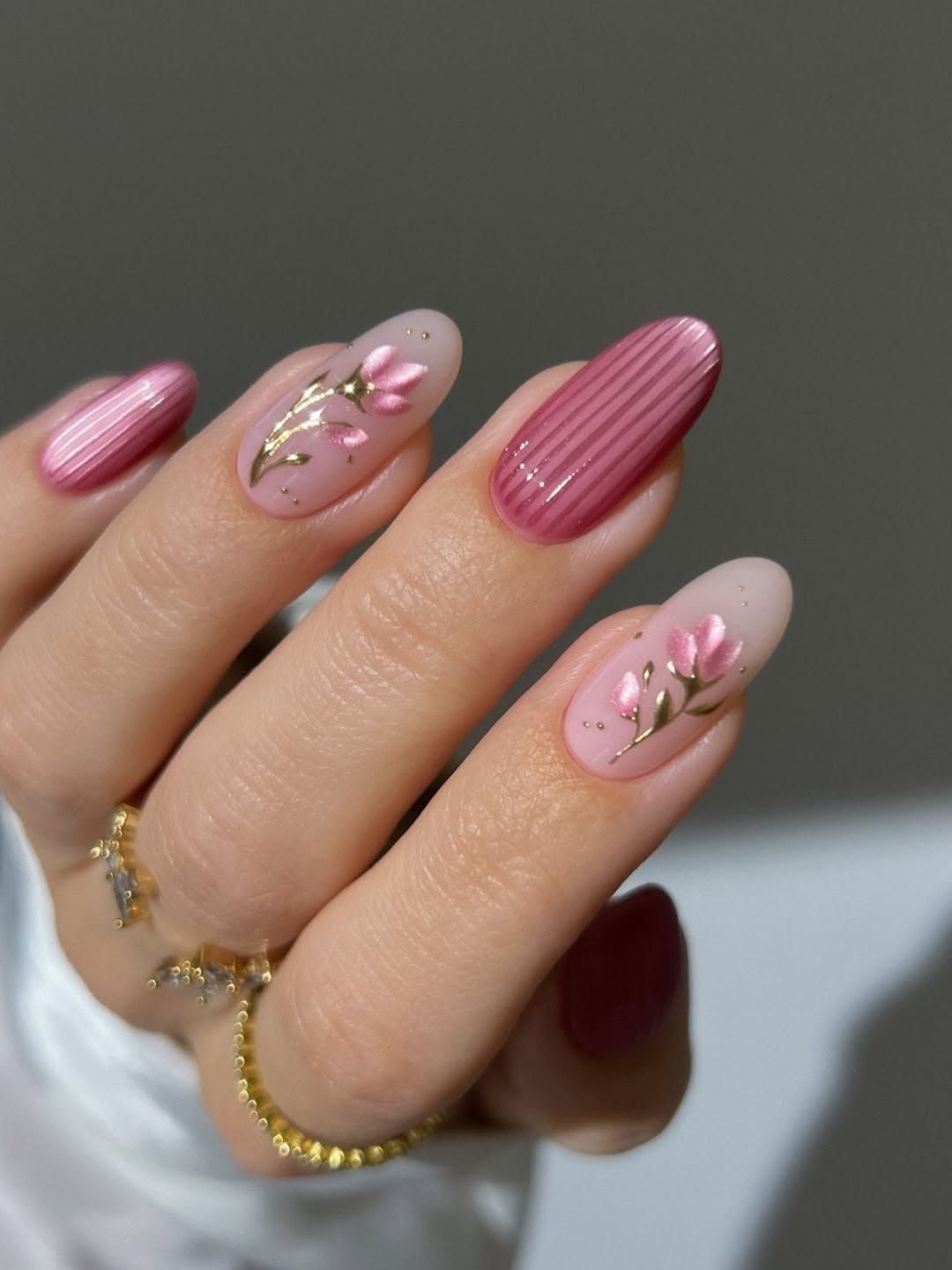 Metallic Pink Ribbed Texture Oval Nails Metallic Pink Ribbed Texture Oval Nails — Best Elegant Nails