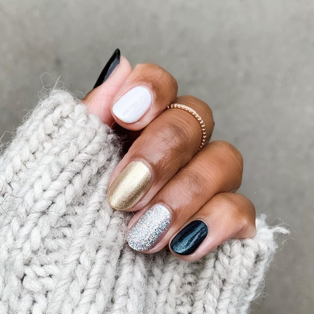 Mixed Finish Medium Length Nails Mixed Finish Medium Length Nails — Best Gel Nails